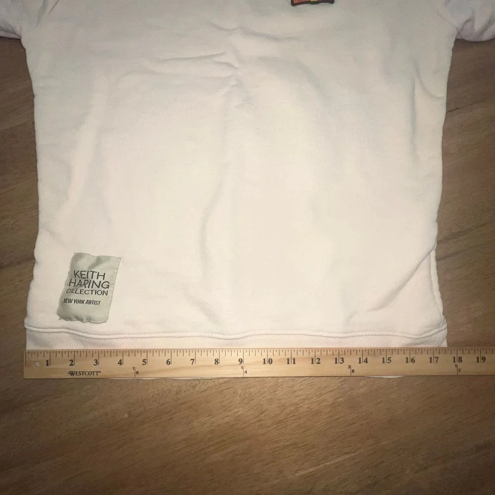Keith Haring x Zara Mens crewneck Sweatshirt Size Medium M Beige Patch - Picture 11 of 13